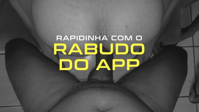 Veio só tomar leite pelo rabo