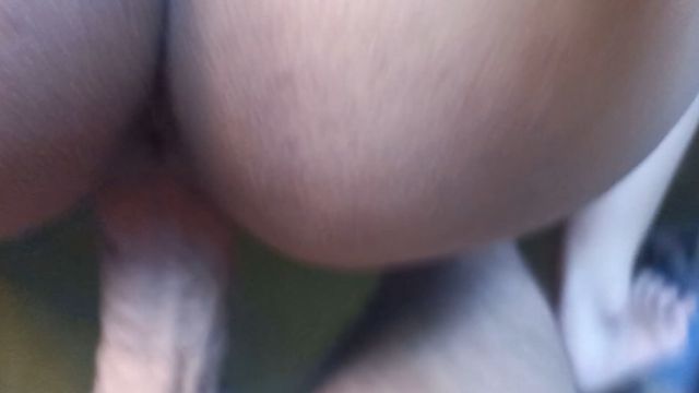 Fodendo a putinha no pêlo