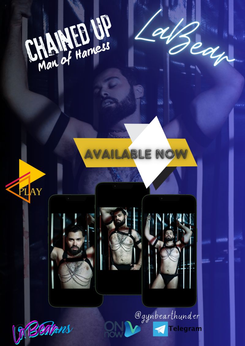Photoshoot Chained
