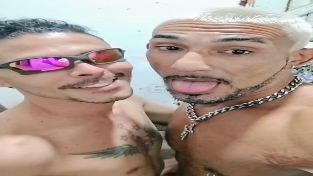 F1 e sexo com o Nego Brisa.
