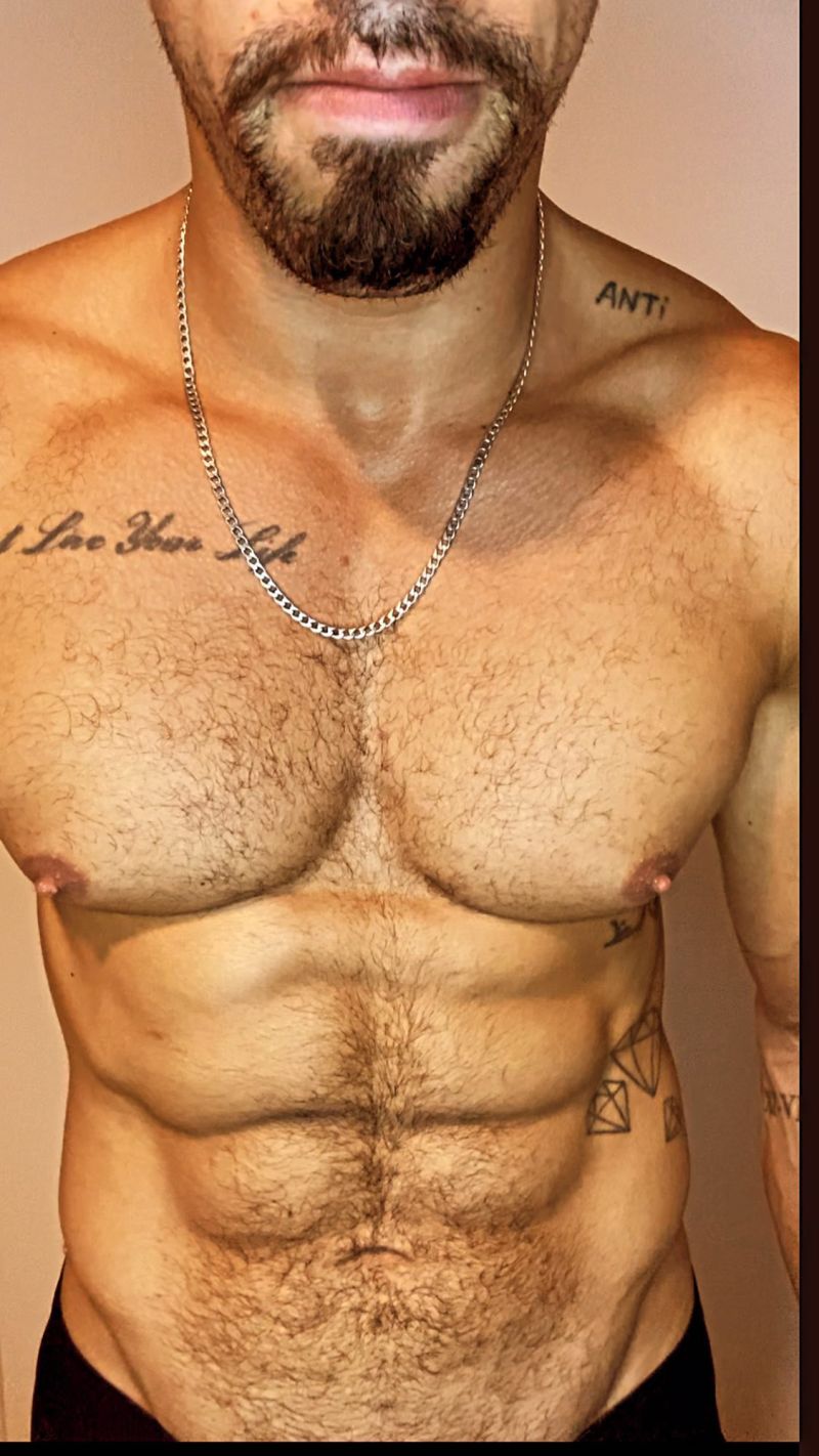 NakedNakedNaked