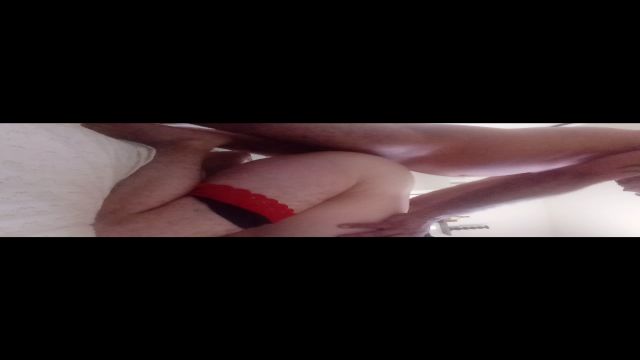Mais um macho hetero se deliciando, no meu cucetao.