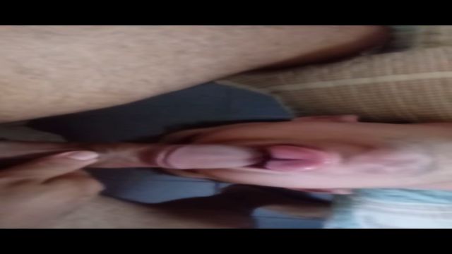 Mais um vídeo do fundo do baú, mamando macho casado ...