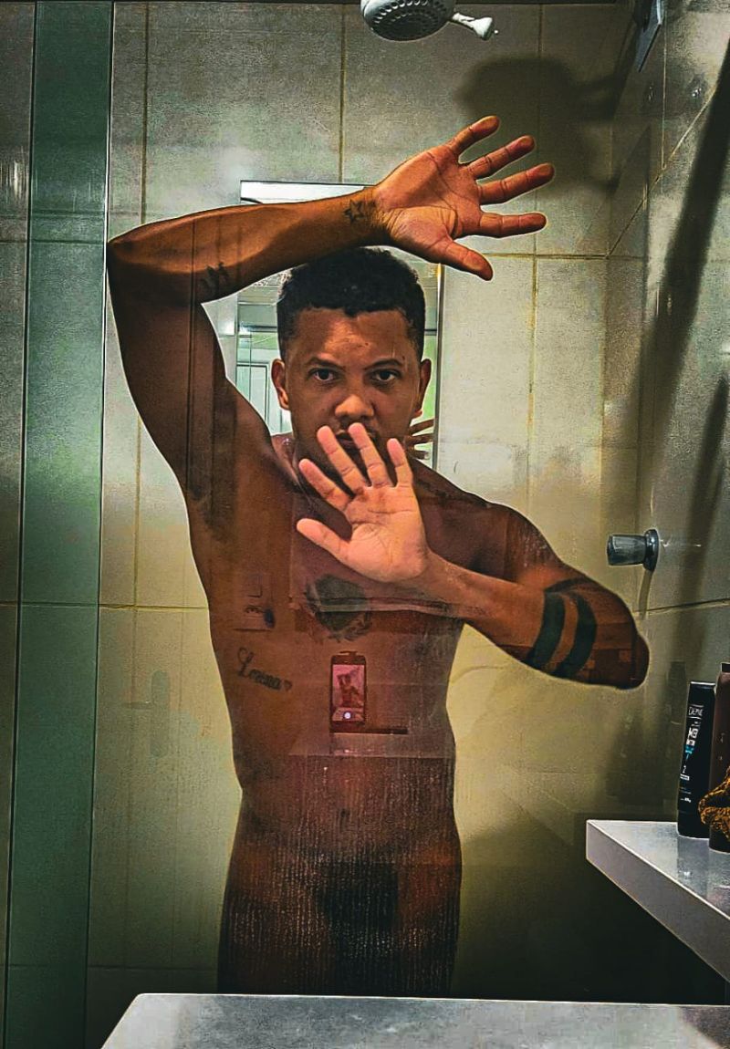 Fotos no banheiro ?