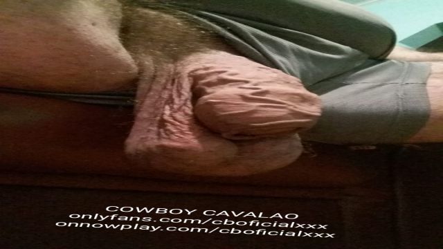 ARROMBANDO A CUCETA DA POTRANCA DE QUATRO