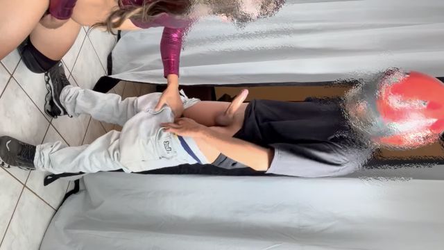 Novinho entregador da farmácia 