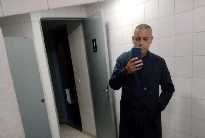 SEGURANCA QUE CONHECI NUM FORRÓ ONTEM LOGO IREI SENTAR NESTE PAU