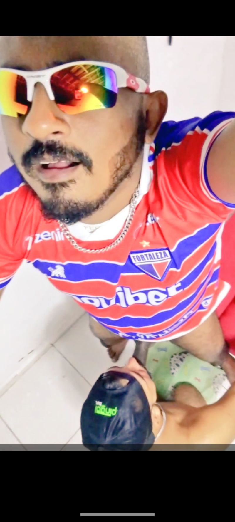 TRICOLOR
