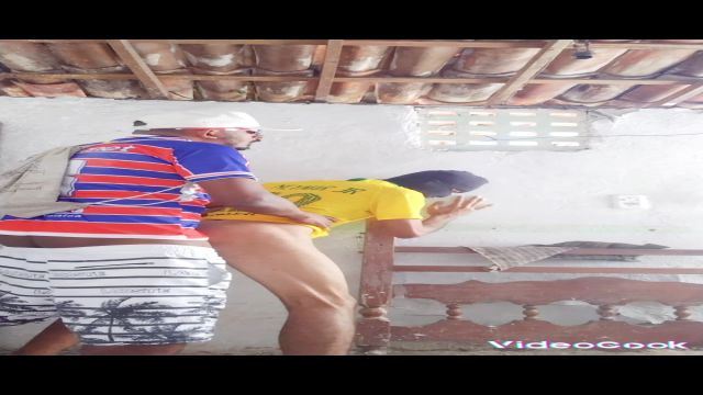 FUDENDO NOIA NOVINHO NA CASA ABANDONADA 