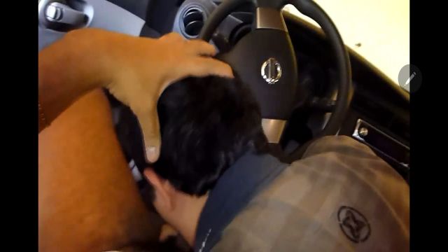 Me with Novinho in the car 
