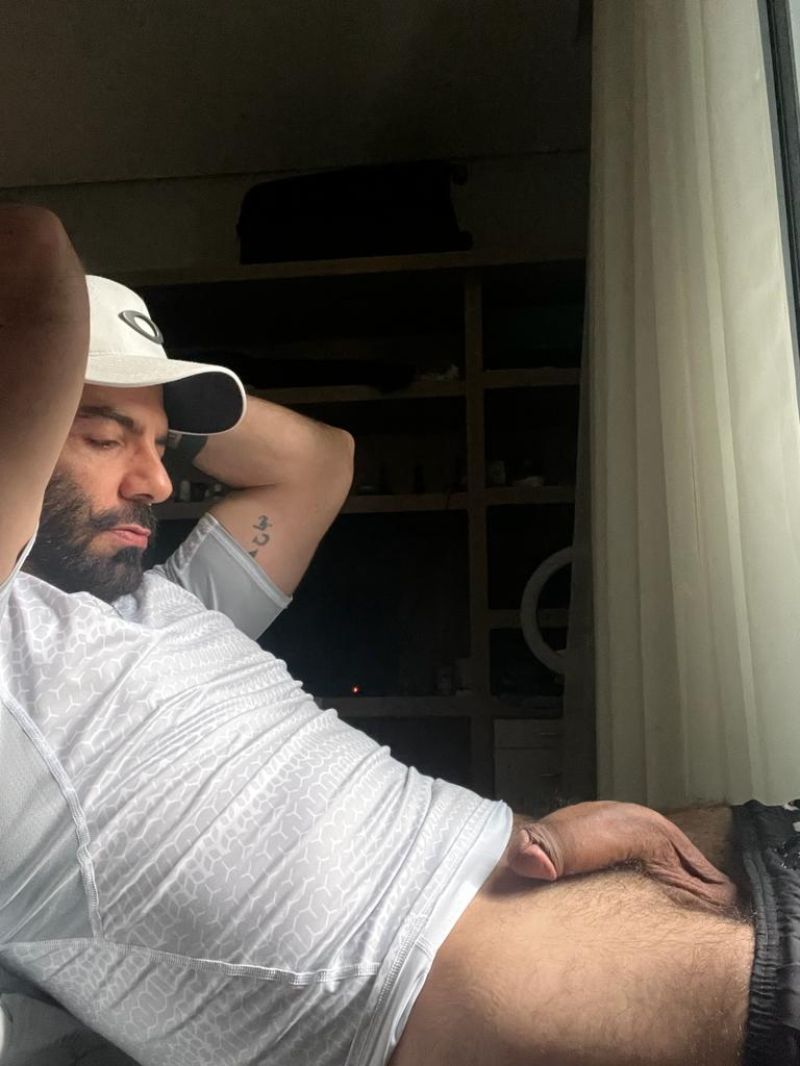 A foto do tt sem emoji e varias outras vc so ve aki! ??????