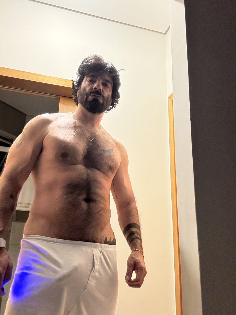 Direita ou esquerda? Vamos fazer assim, eu indico a seta e vc me segue, blz? ?➡️↔️⬅️??