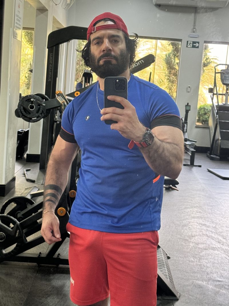 Ontem na academia, hj na academia e em casa… ???‍♂️?