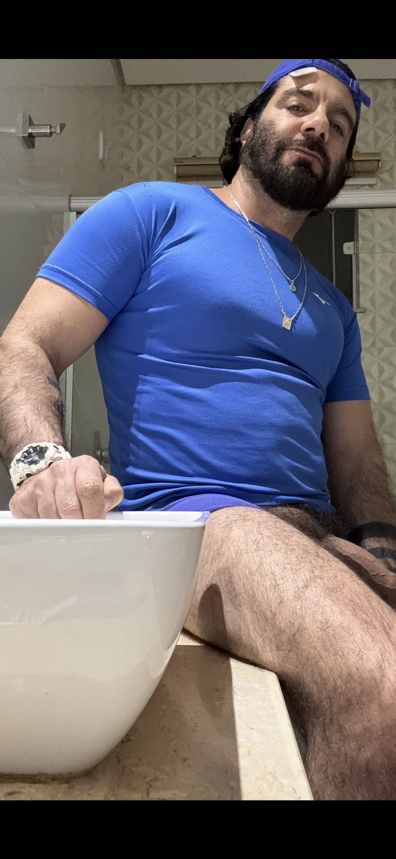 No meio do dia troquei a cueca…. Mas amtes do banho, daria uma fungada?