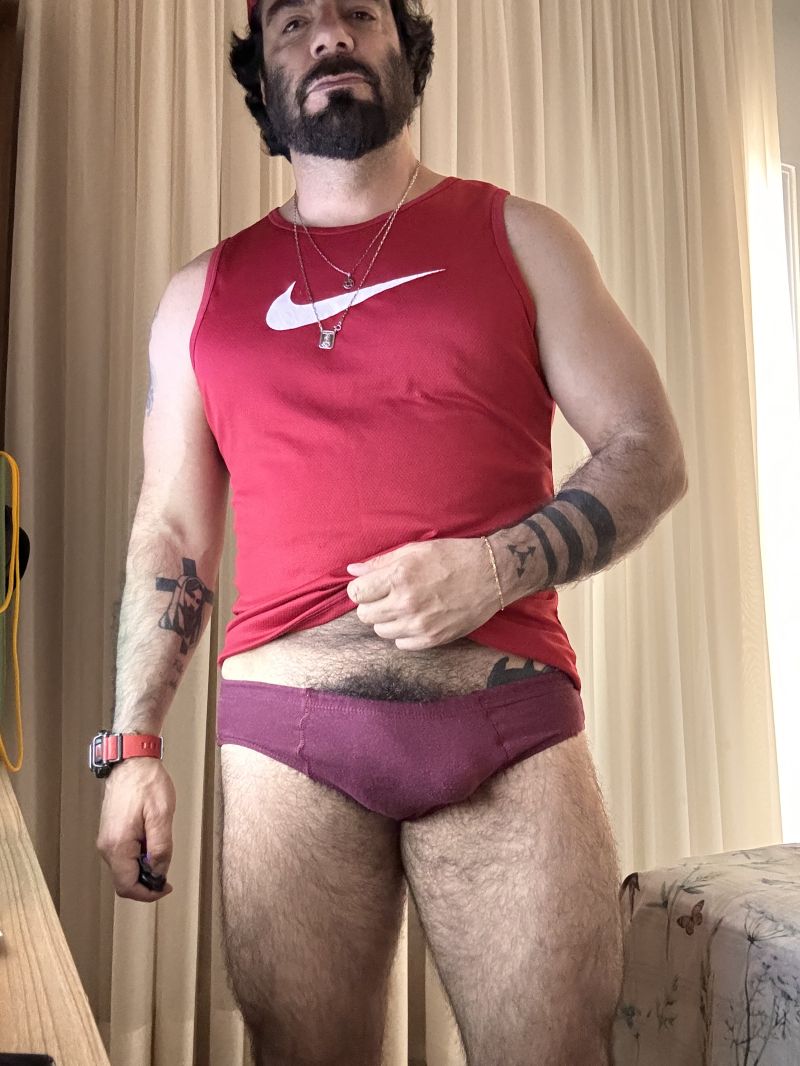 Ja pensou lobisomem sem pêlo?