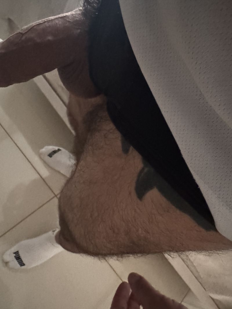 Ajoelharia enquanto eu dedidia o tenis?