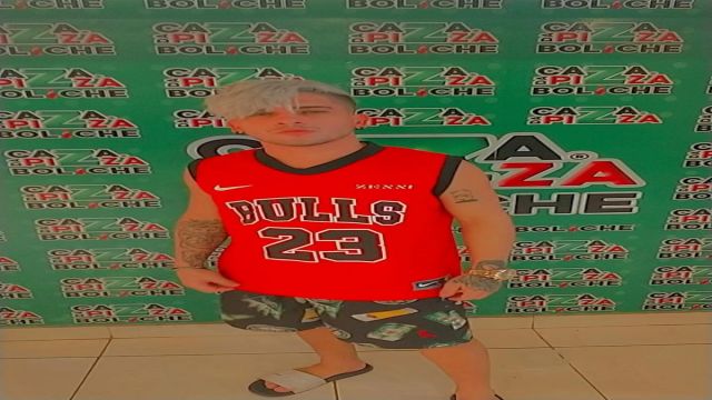 Proj Allë PJTX e flaka