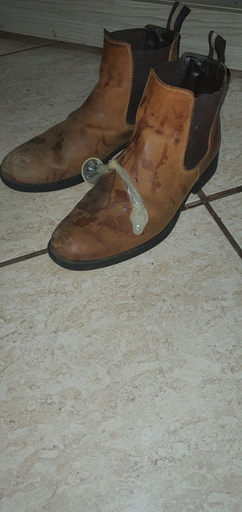 Camisinha cheia e butina fedeno