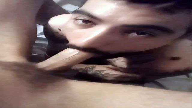 MAMANDO NOVINHO PAUZUDO DE 18 ANOS