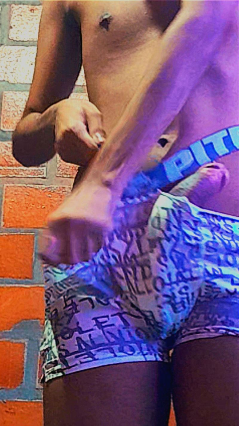 EXPLODINDO A CUECA DE TESÃO!!!