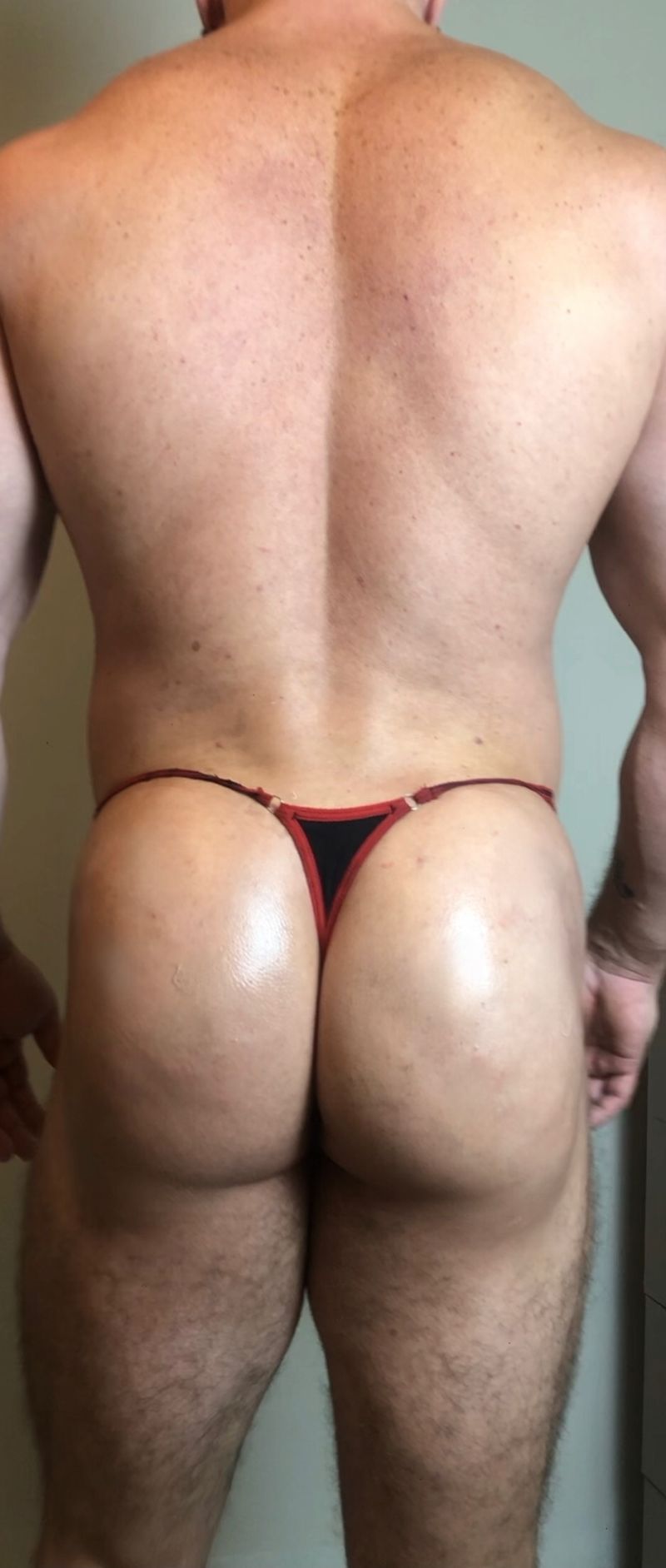 Seu macho de calcinha favorito