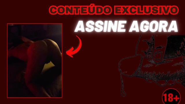 Passivo rabudo D4 na minha cama exibindo seu cuzão g...