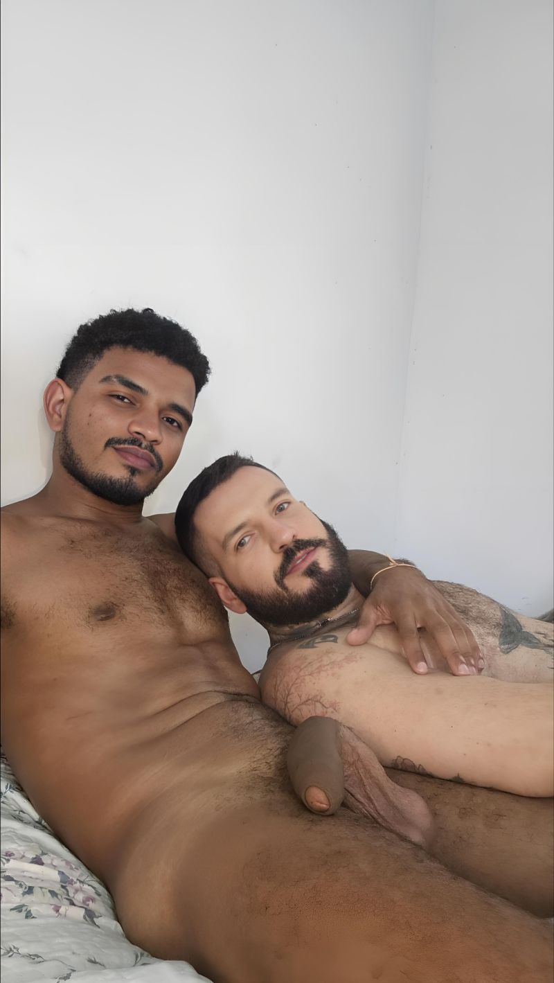 Veio comprar sunga e eu madeira até sair leite