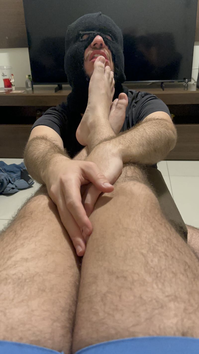 Horas e horas me servindo!