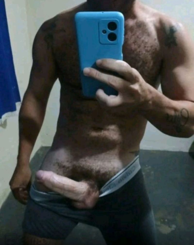 Hétero Dot quer que eu brote no trampo dele pra ele encher meu cool de leite