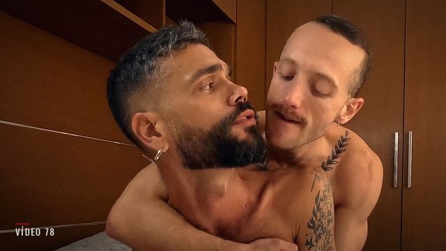 @ARZpounder breeding and jerking off - Vídeo 78