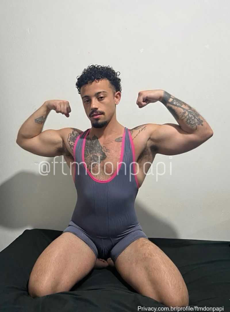 aguenta 5 min de pegação sem perder a amizade? / can you handle 5 minutes of rough play with me?