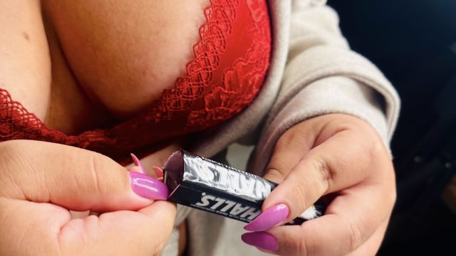 Um geladinho diferente no Sexo Oral