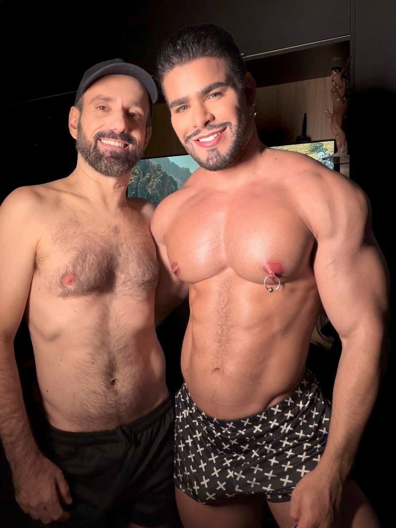 Com Rico Marlon