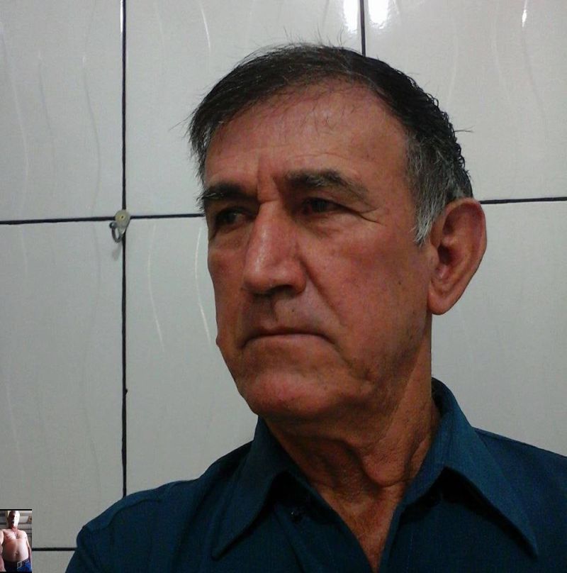 Ailton vovô 74 anos