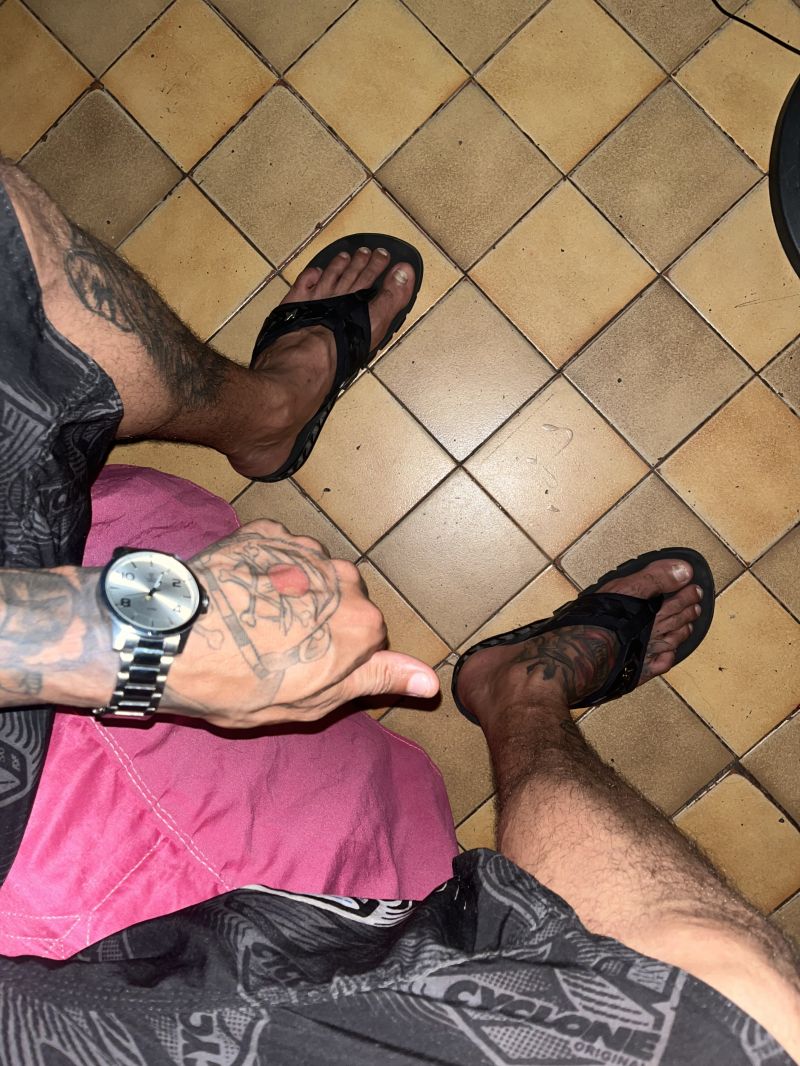 Curte um pezao 44 45?