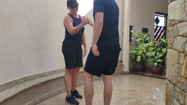 Garota sapatão perdeu aposta no futebol,não pagou e ...
